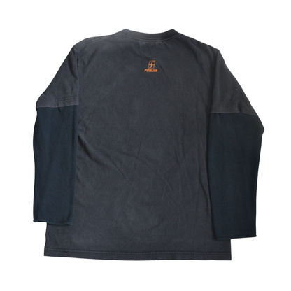 untitled 53 - graphic long sleeves tee