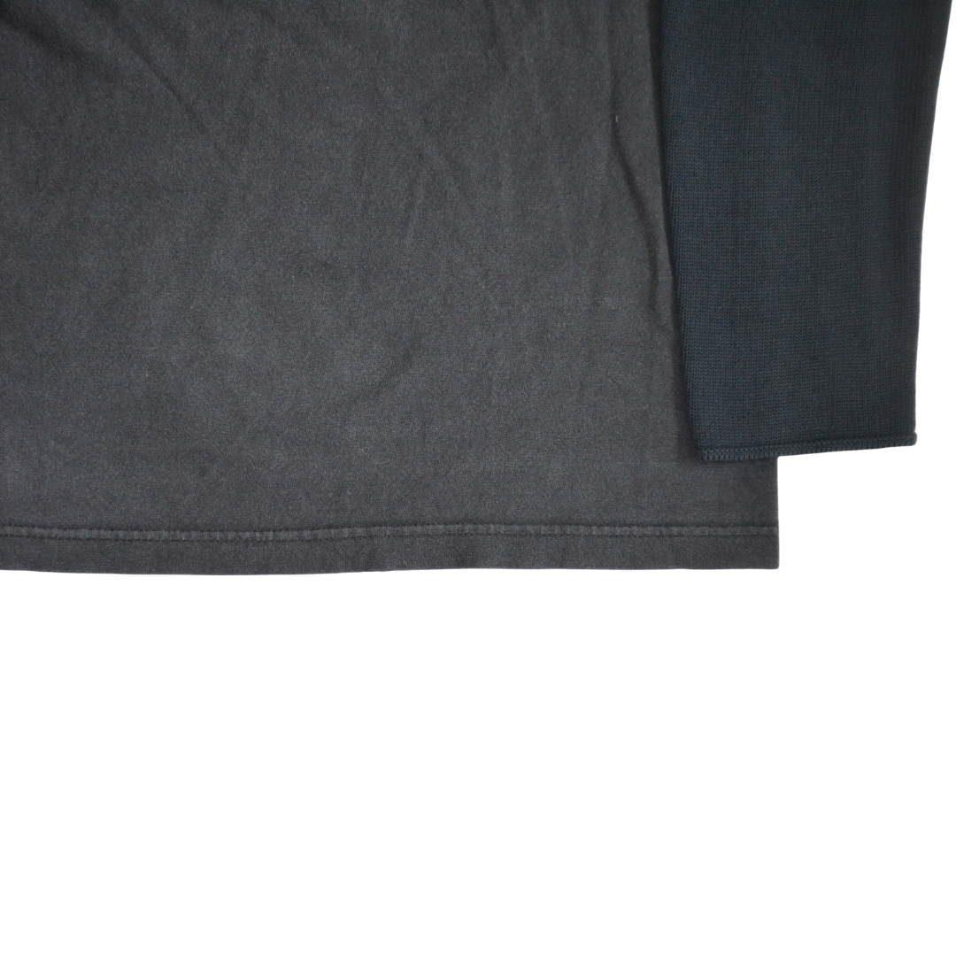 untitled 53 - graphic long sleeves tee